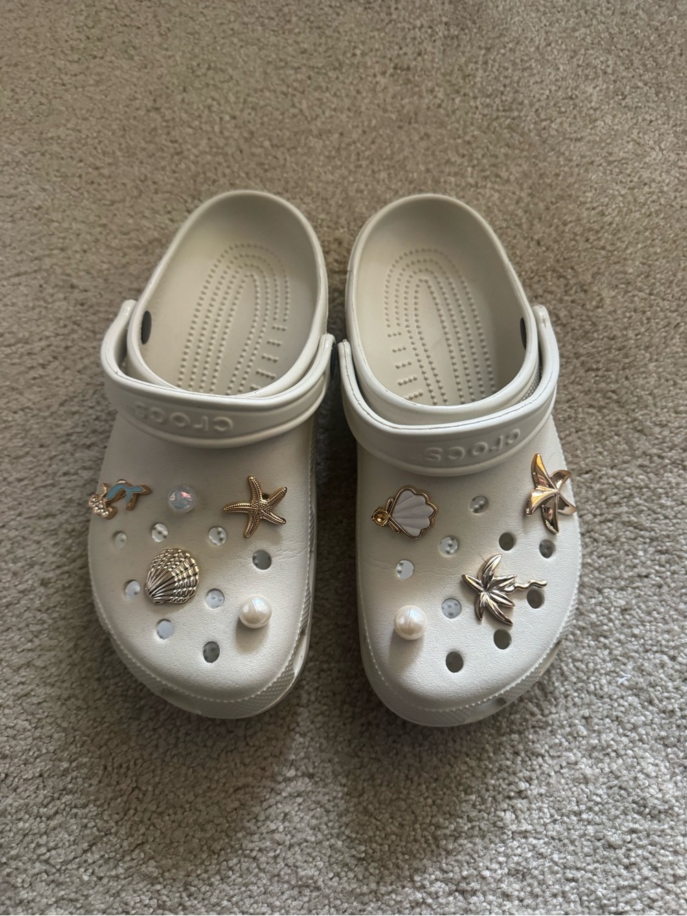 CROCS Adult Bone Classic Clogs with Gold Sea Charms Men’s 7 Women’s 9